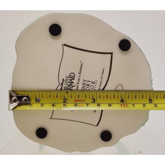 The Little Mermaid Disney Story Book Figurine Ariel Watched Him From A Distance - Picture 16 of 16